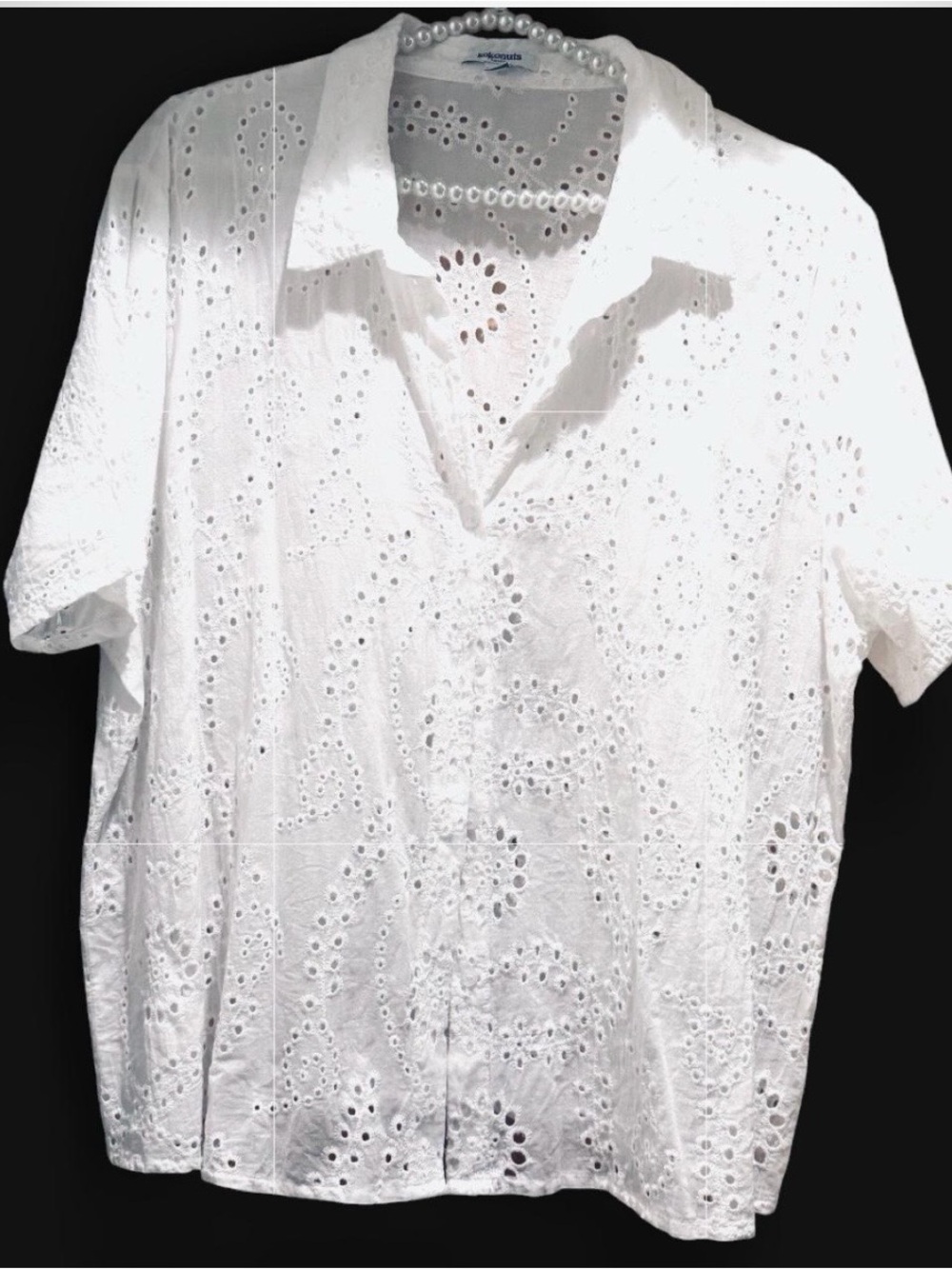 White Eyelet Button-Down Short-Sleeve Shirt